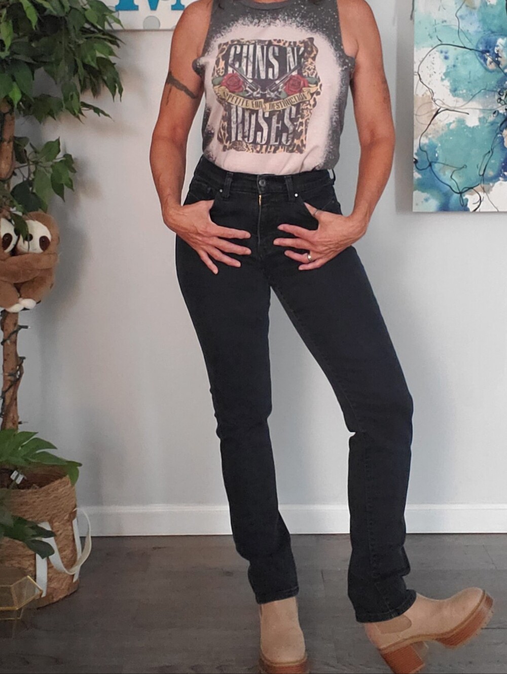 LEVI'S Black Tab Perfectly Slimming 512 High Rise Jeans 7